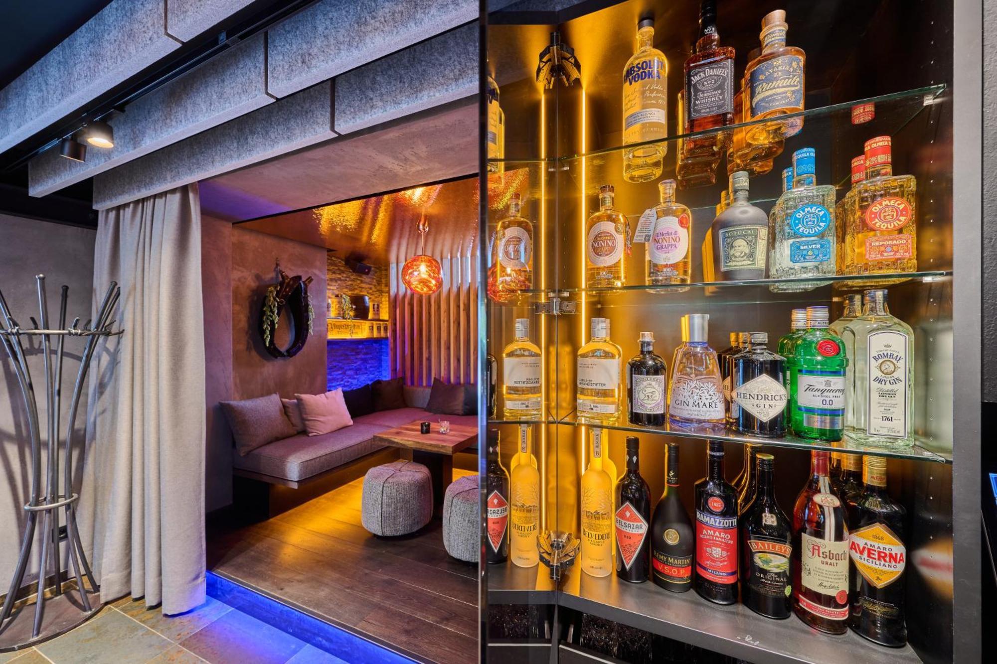 Genusshotel Wenisch 施特劳宾 外观 照片
